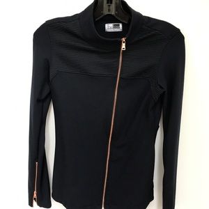 Black jacket tennis/golf/yoga